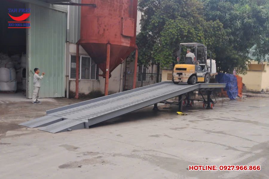 Cầu công 6 tấn dài 11m