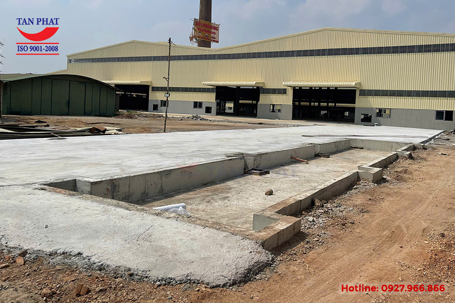 Móng cân 120 tấn tại Lương Sơn, Hòa Bình ở góc chụp khác.