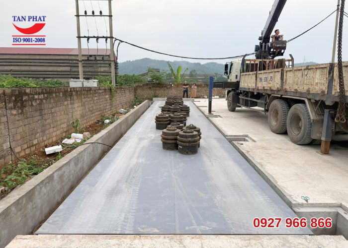 Cung cấp cân ô tô 150 tấn dài 18m tại Lào Cai