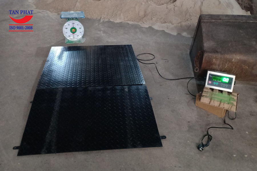 Cân điện tử 1 tấn (1mx1m) sử dụng đầu cân DI28SS chính hãng DIGI (Nhật Bản).