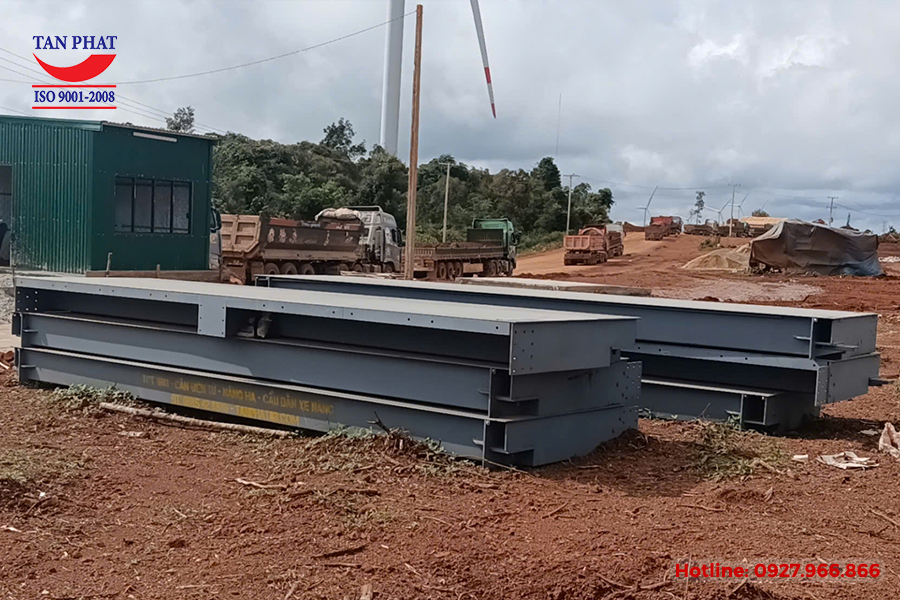 Cân điện tử 100 tấn lắp tại Lào