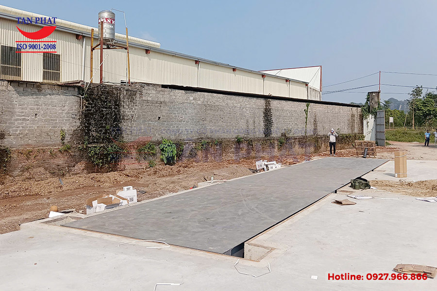 Bàn cân ô tô điện tử 120 tấn tại Hòa Bình