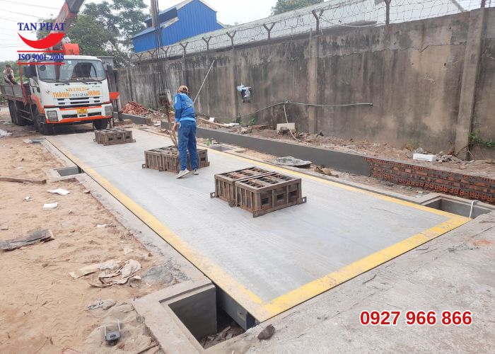 Cân ô tô điện tử 60 tấn 12m