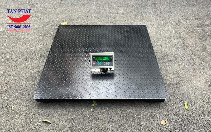 Cân điện tử DI28SS 5 tấn kích thước 1.5mx1.5m