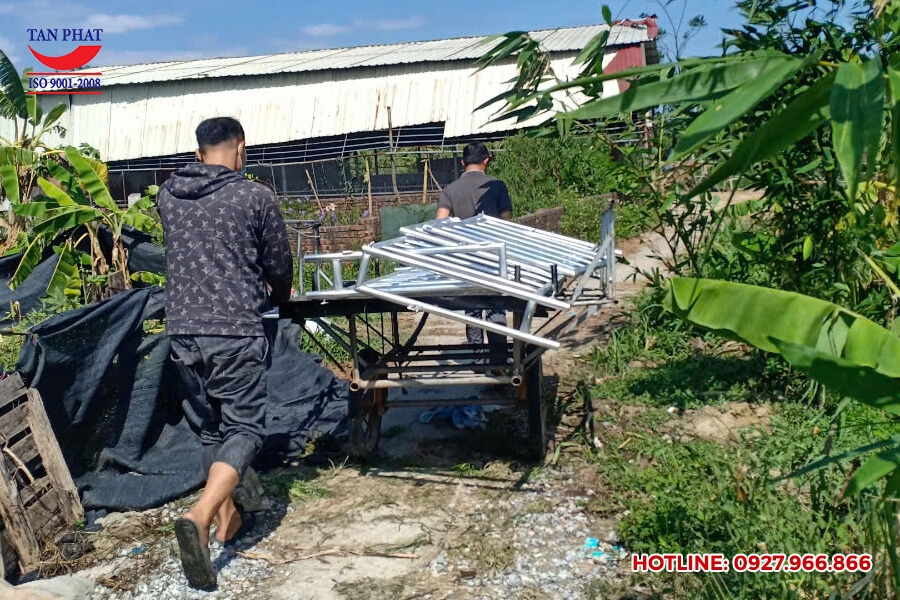 Cân sàn điện tử có lồng tại Bắc Ninh