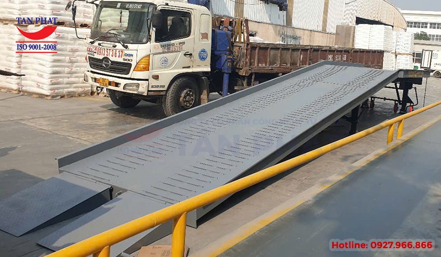 Cầu xe nâng 10 tấn tại Hà Nam