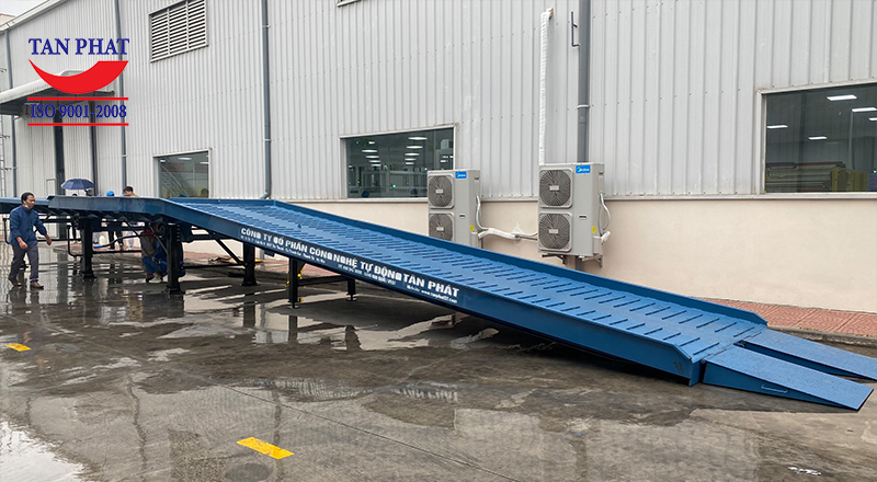 Cầu dẫn xe nâng 8 tấn