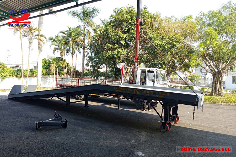 Cầu lên container 10 tấn tại Hưng Yên