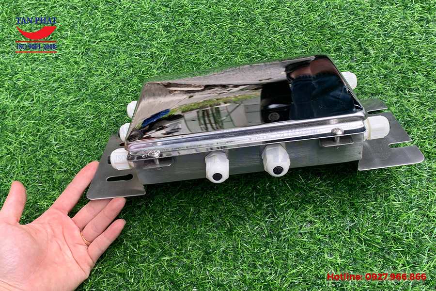 Hộp nối 8 loadcell Keli chuyên dùng trong các ứng dụng cân ô tô, cân xe tải điện tử và các ứng dụng cân cần kết nối 8 loadcell analog và 1 đầu cân.