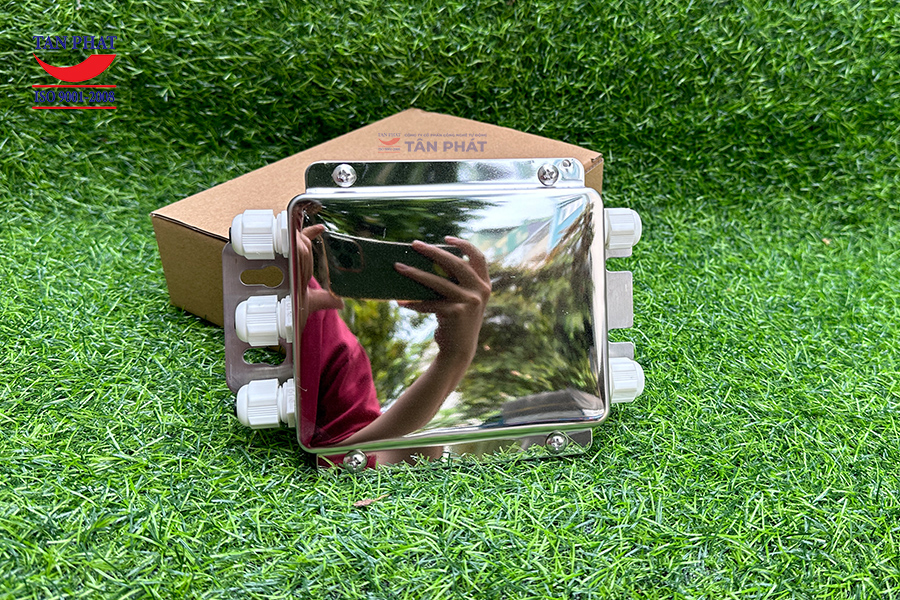 Hộp nối JXHG03-4-S chủ yếu sử dụng với các thiết bị tín hiệu tương tự (analog).