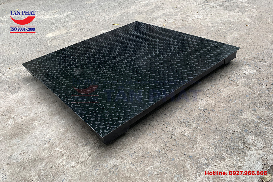 Sàn cân điện tử 3 tấn kích thước (1.5mx1.5m) do hãng Cân Tân Phát sản xuất và cung cấp.