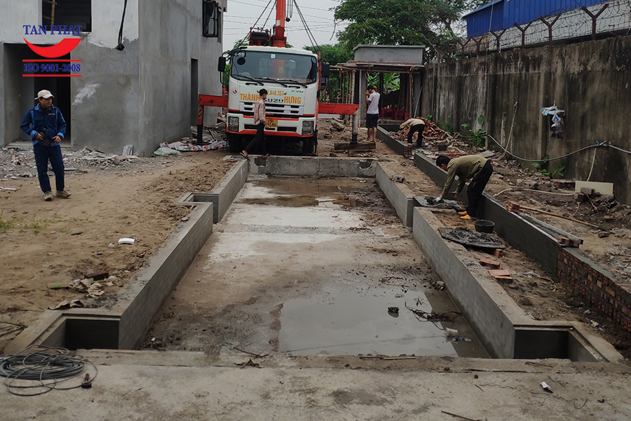 Móng cân 60 tấn 12x3m