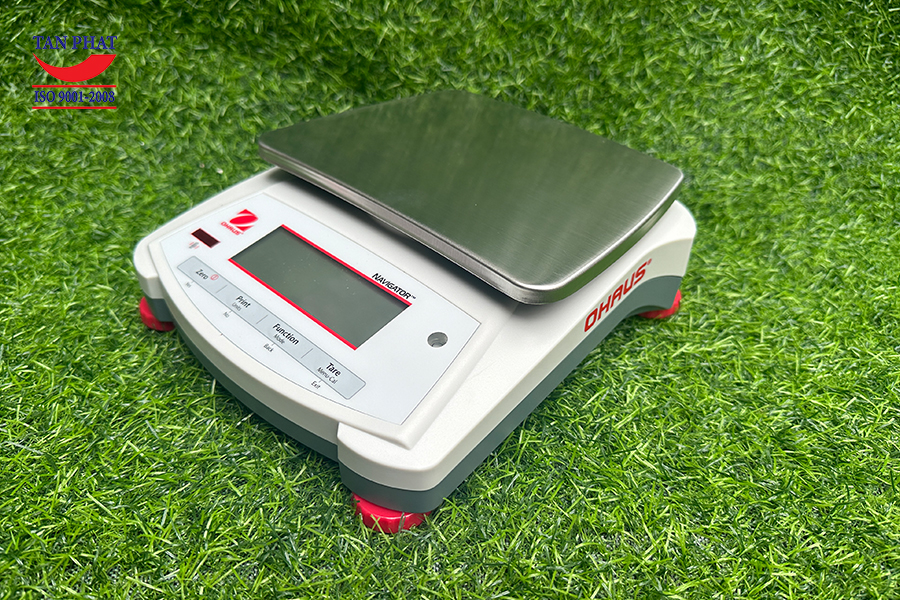 Cân điện tử Ohaus NV3202 thiết kế thông minh, hiện đại