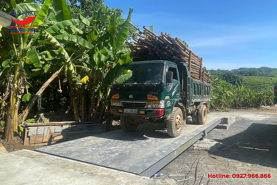 Trạm cân điện tử hỗ trợ rất lớn cho doanh nghiệp trong công tác quản lý và kiểm soát khối lượng hàng hóa hay xe chở hàng hóa
