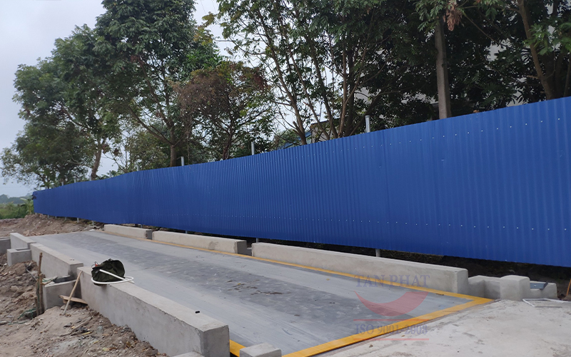 Hình ảnh trạm cân ô tô 120 tấn Keli, cung cấp bởi hãng Cân điện tử Tân Phát.