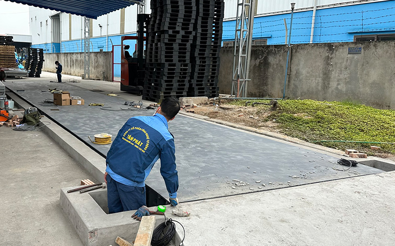 Trạm cân ô tô điện tử 80 tấn