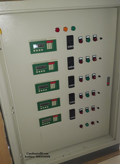 Hệ thống tủ điện điều khiển 5 thành phần