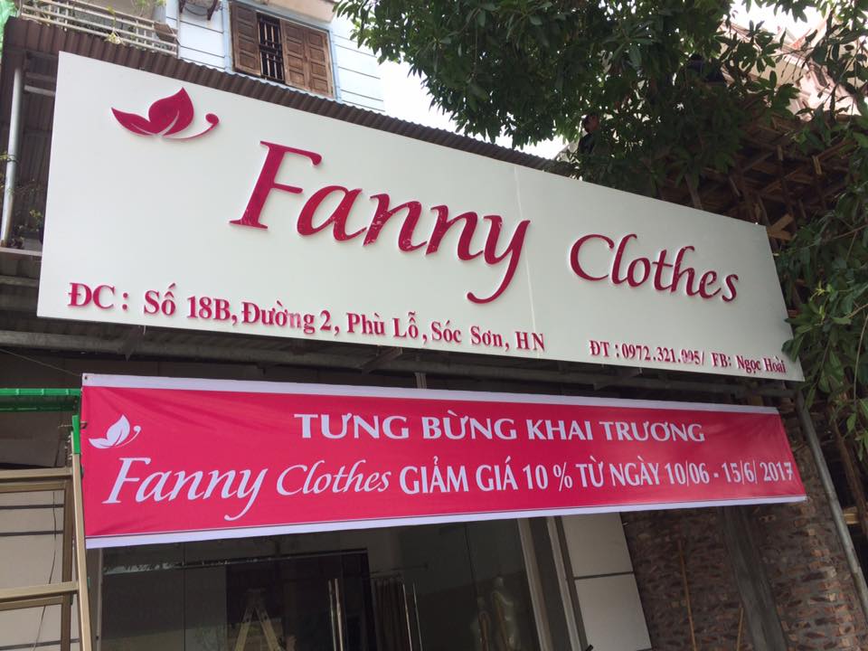 Biển bảng quần áo chữ nổi mica fanny clothes