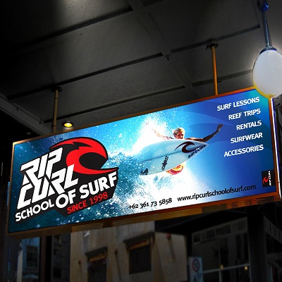 biển bat hộp đèn