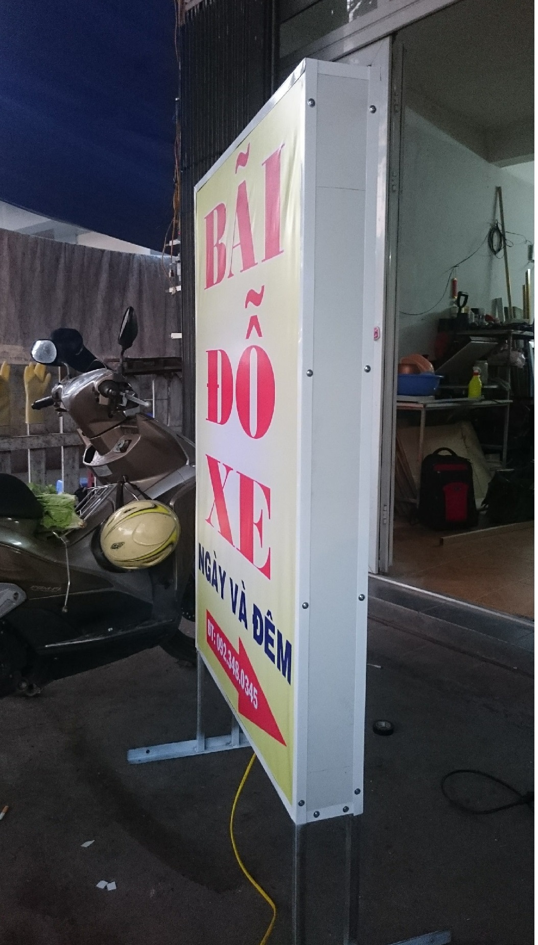 biển quảng cáo hộp đèn