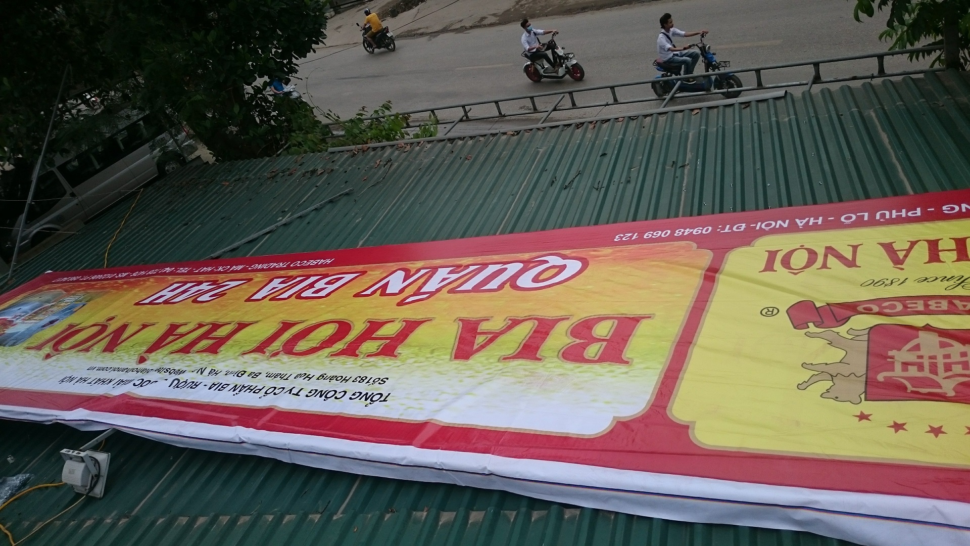 biển quảng cáo biển bạt quán bia khổ lớn