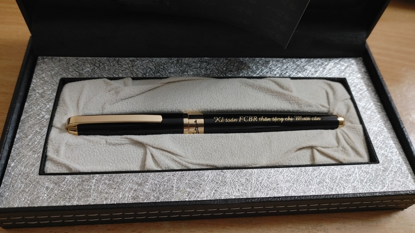 Bút ký cao cấp khắc laser theo yêu cầu