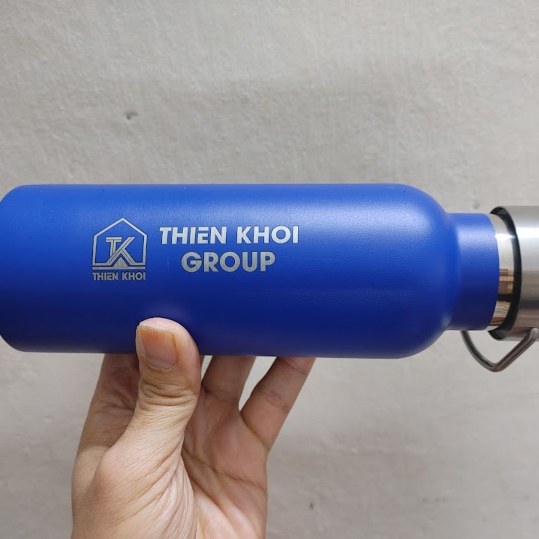 Bình giữ nhiệt 500ml khắc tên - quà tặng doanh nghiệp