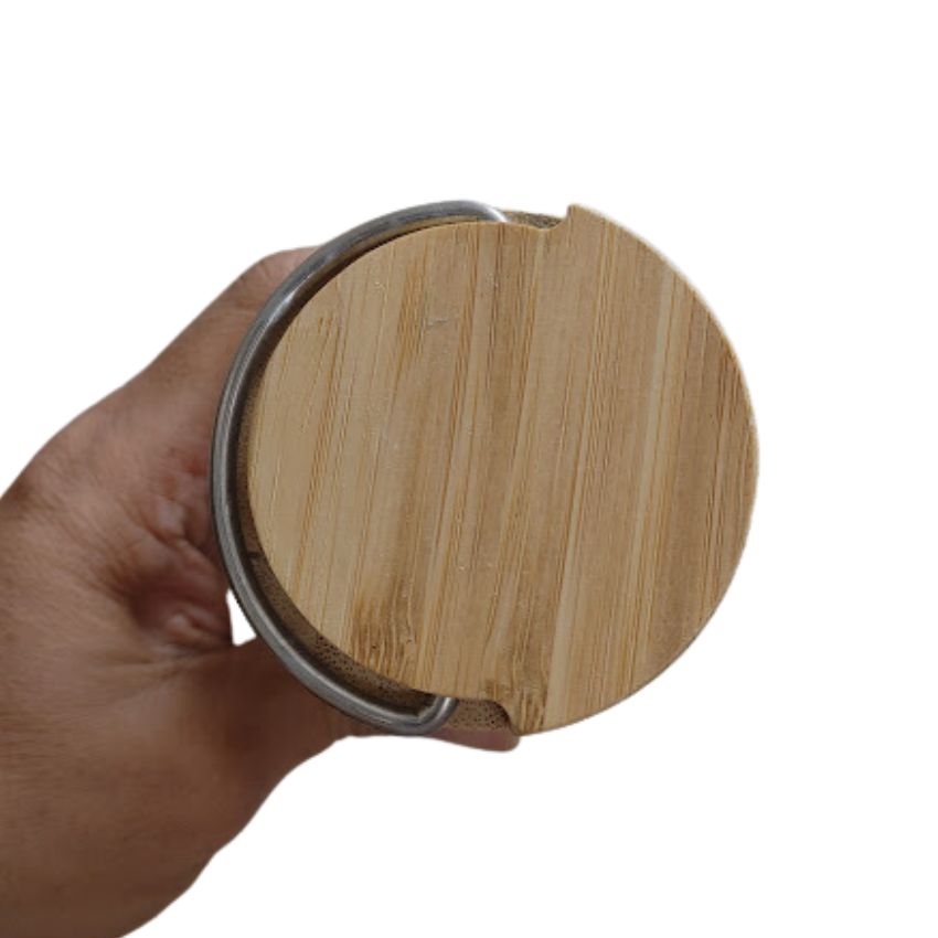 Binh-giu-nhiet-tre-co-quai-xach