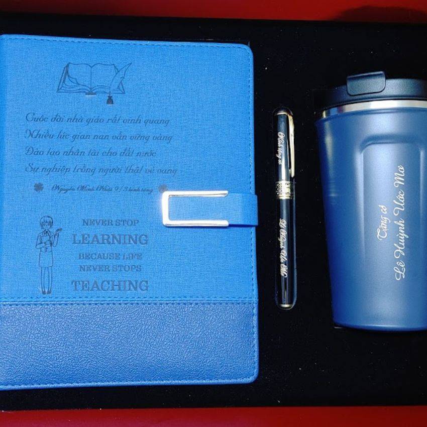 Set sổ bìa da cốc giữ nhiệt và bút ký
