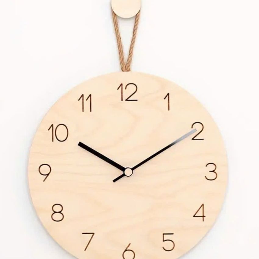 Đồng hồ gỗ treo tường khắc laser -quà tặng cá nhân và quà tặng doanh nghiệp