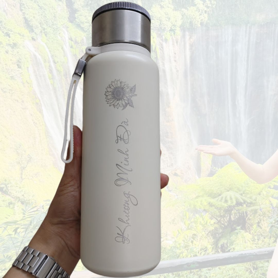 Bình giữ nhiệt khắc tên theo yêu cầu