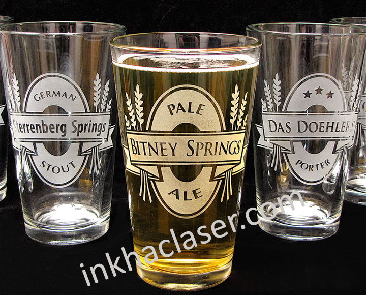 khắc laser cốc thủy tinh