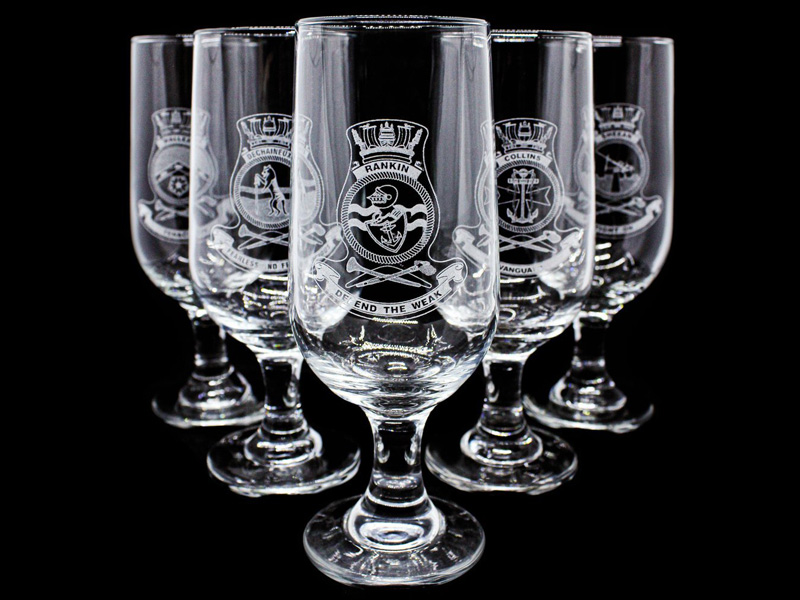 Ly thủy tinh, pha lê khắc laser bằng máy khắc laser mini