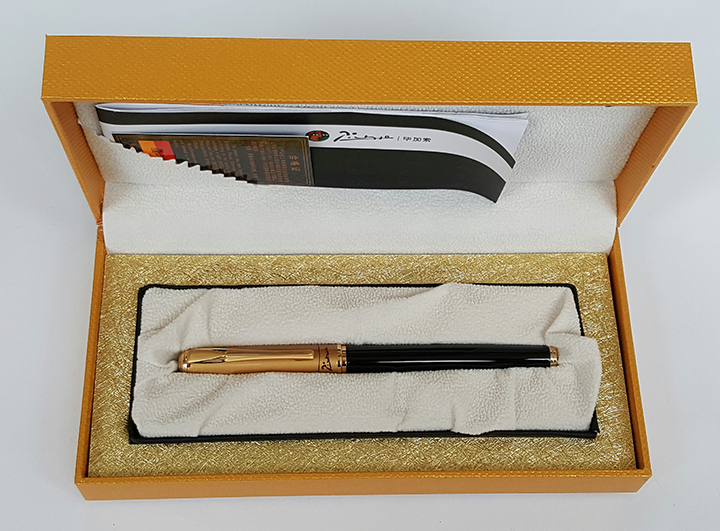 Hộp bút máy cao cấp Picasso 906