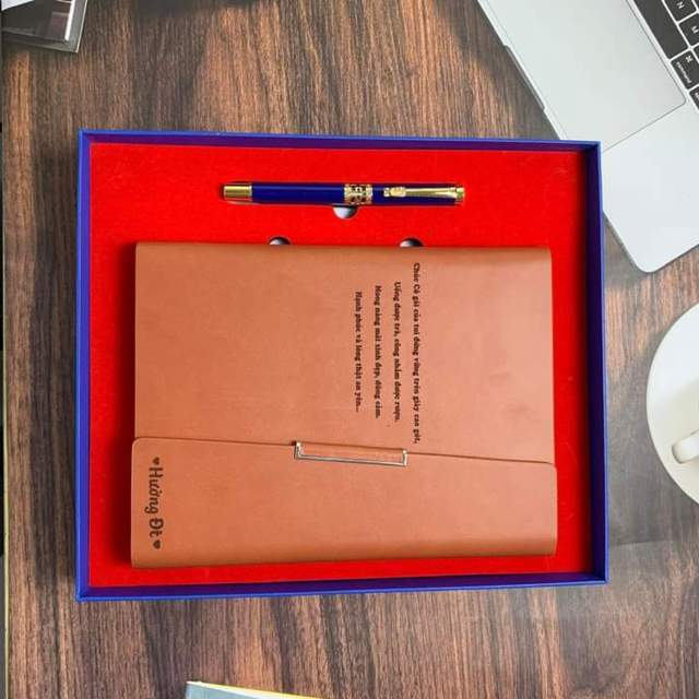 Set sổ bút khắc laser