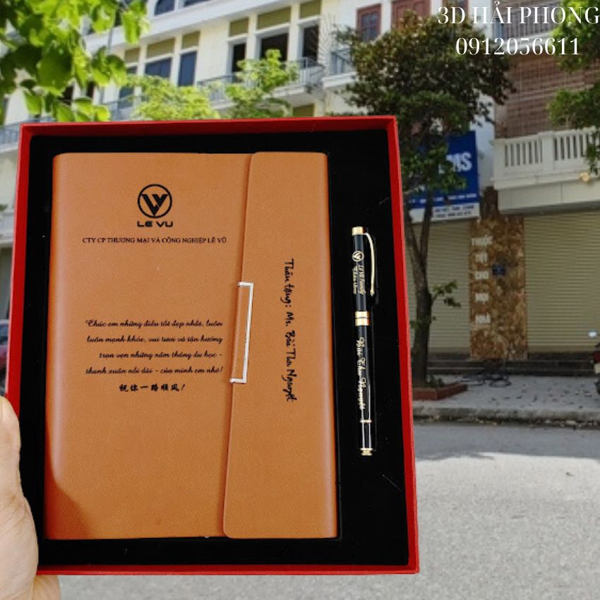 Set-So-Da-But-Ky-Cao-Cap-khac-Ten-Qua-Tang