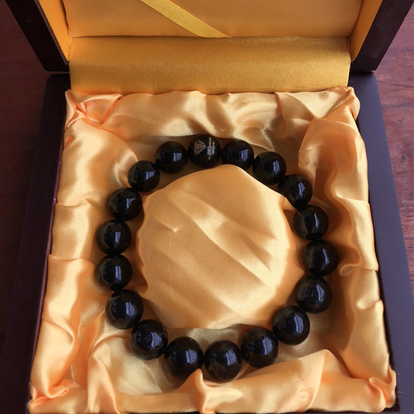 Vong-Deo-Tay-Thach-Anh-Den-Khac-Logo-thuong-Hieu