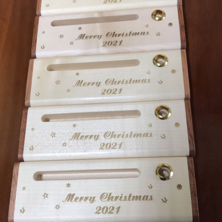 Bút gỗ khắc tên - Bút gỗ có nắp BGHP-02 -Bút bi nước vỏ gỗ - quà tặng ý nghĩa giá rẻ