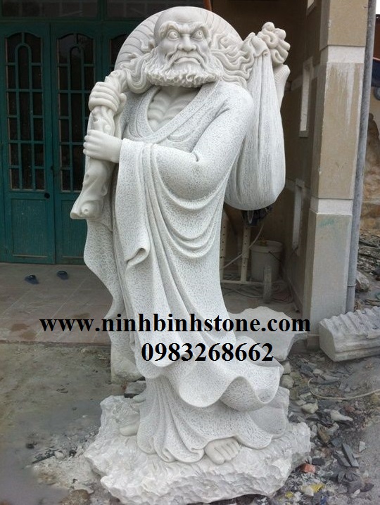 Mẫu tượng La Hán Quá Giang