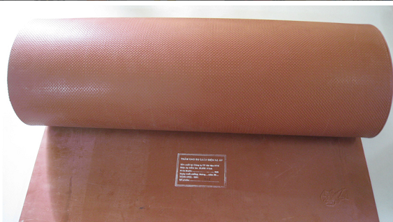 Thảm cách điện 35 KV ( 1m x 0.65)