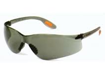 kính bảo hộ kính KY717 ( có lớp tráng bạc