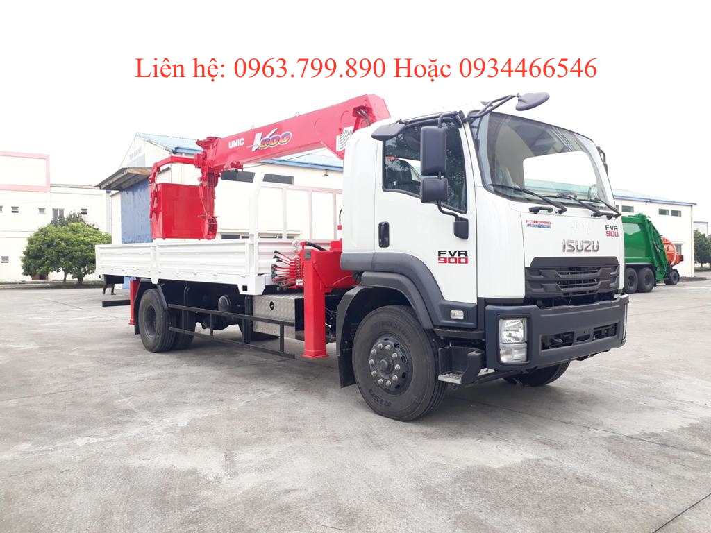 Cẩu tự hành unic 8 tấn