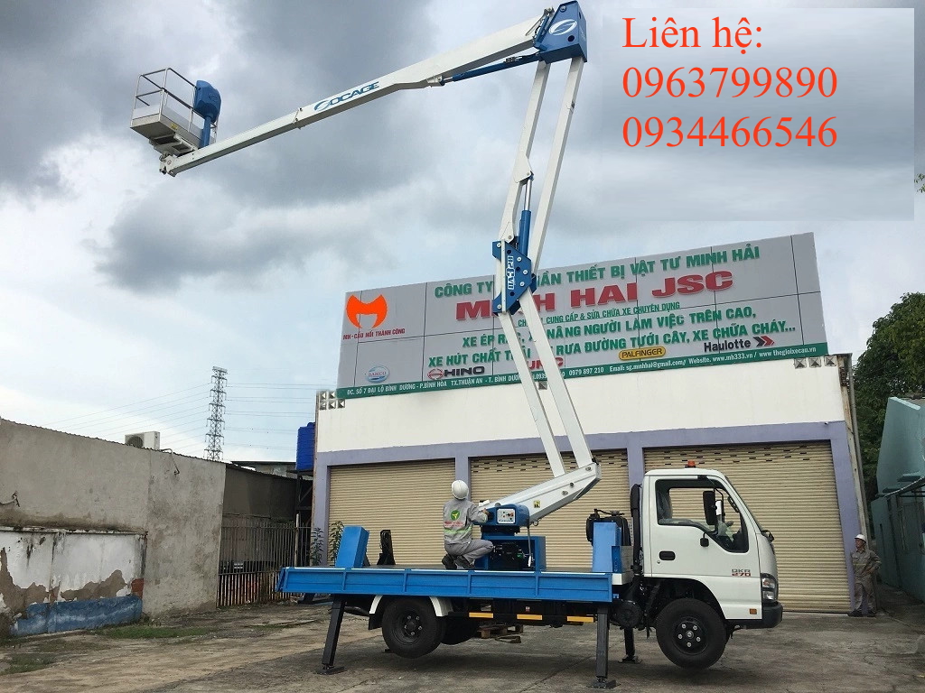 xe thang nâng người 20 m