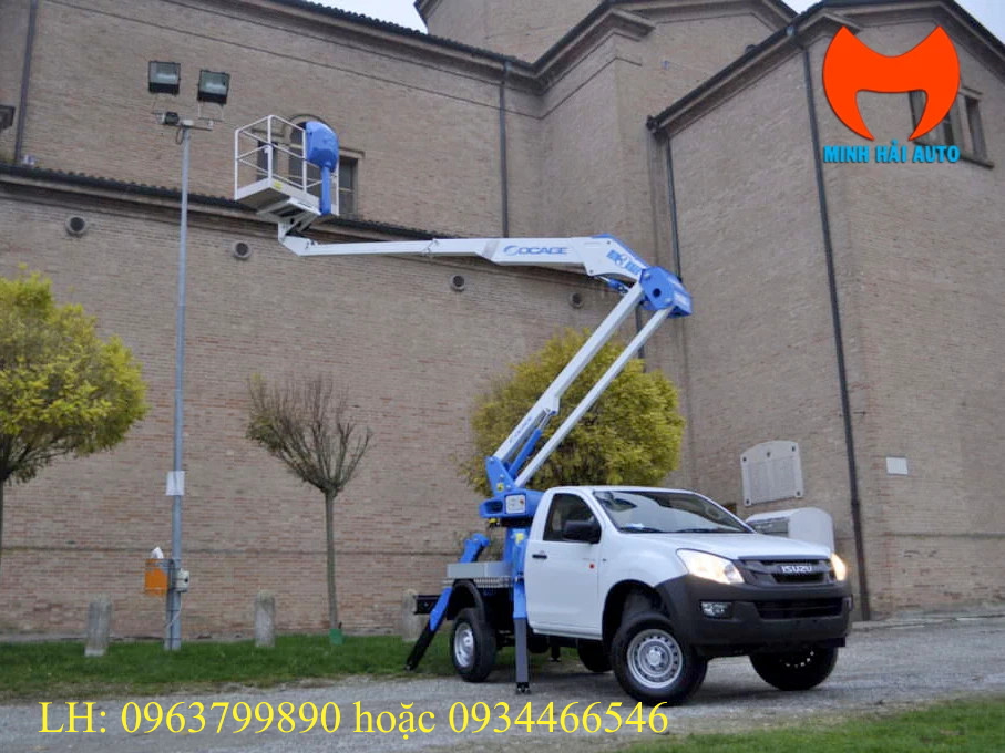 xe bán tải nâng người 14 m