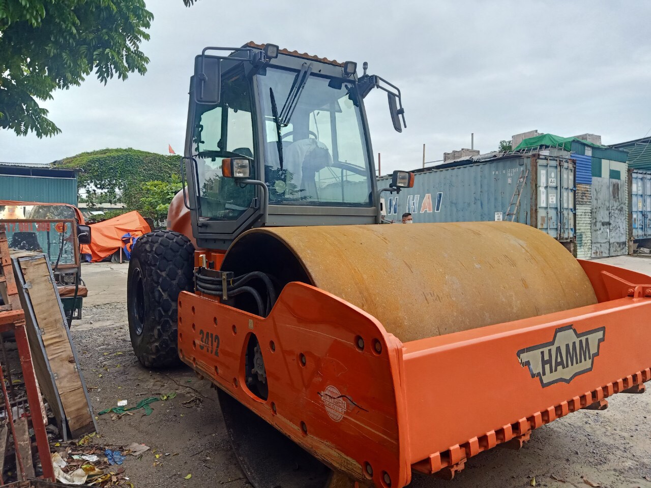 Cho thuê lu rung hamm 26 tấn