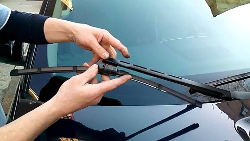 Những vấn đề ô tô dễ dàng gặp trong mùa hè