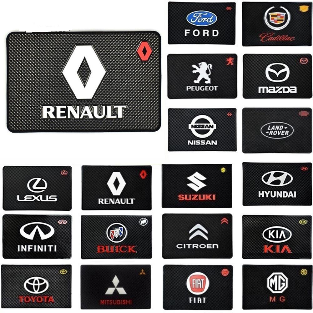 Tấm chống trượt đặt taplo xe hơi in logo hãng xe