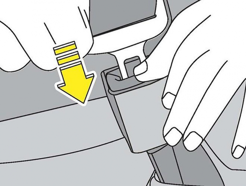 5 kỹ năng thoát hiểm trong gang tấc khi ô tô rơi xuống nước