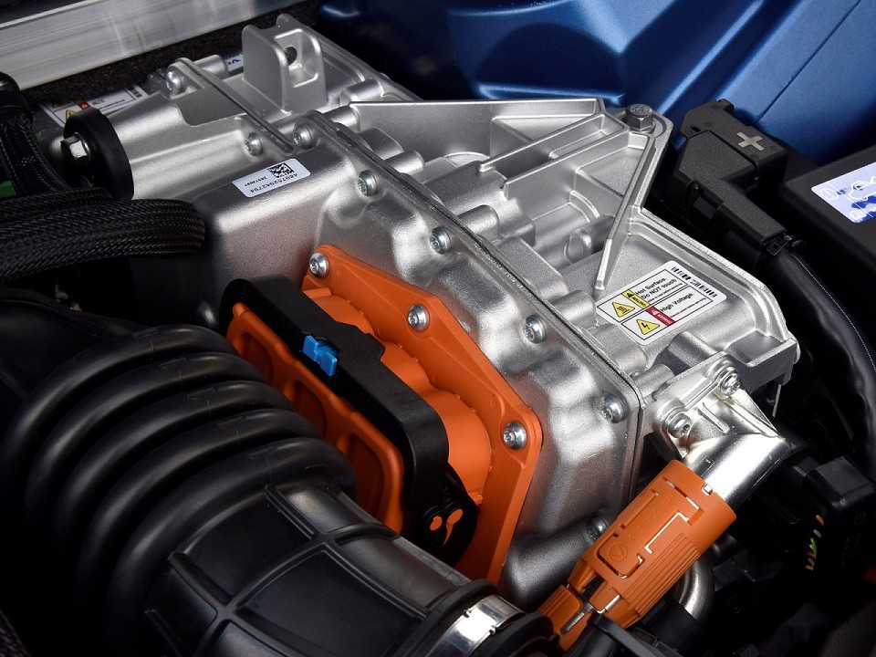 Chạy xe với bình nhiên liệu cạn, bộ phận nào bị hư hỏng nặng nhất?