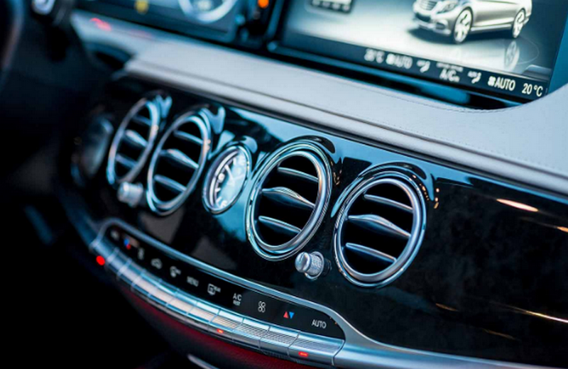 Điều hoà ô tô nên lấy gió trong hay gió ngoài